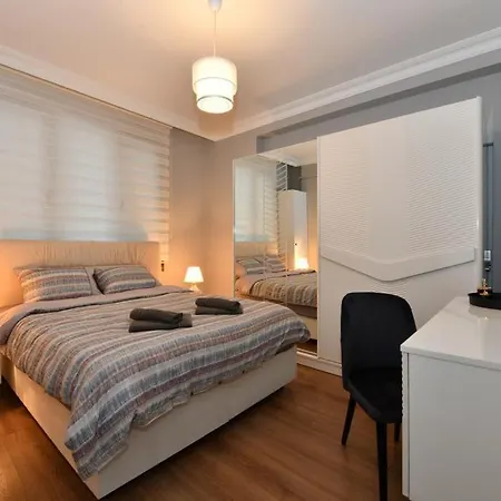 Downown Luxury Apartment